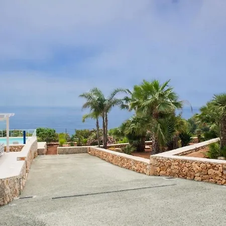 Luxury Pool San Gregorio Villa Patù
